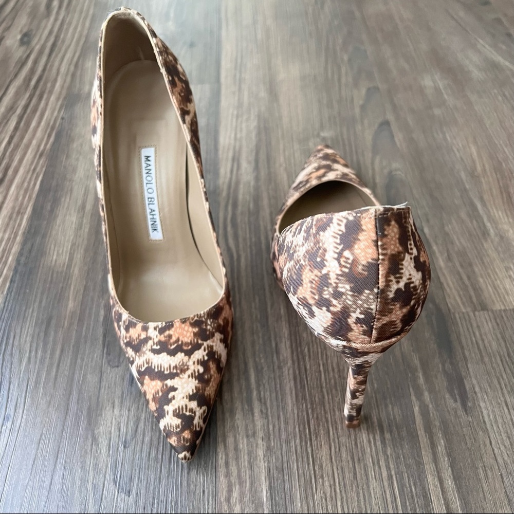 Manolo Blahnik NEW Neutral Camo Animal Print Classic Pump Heels